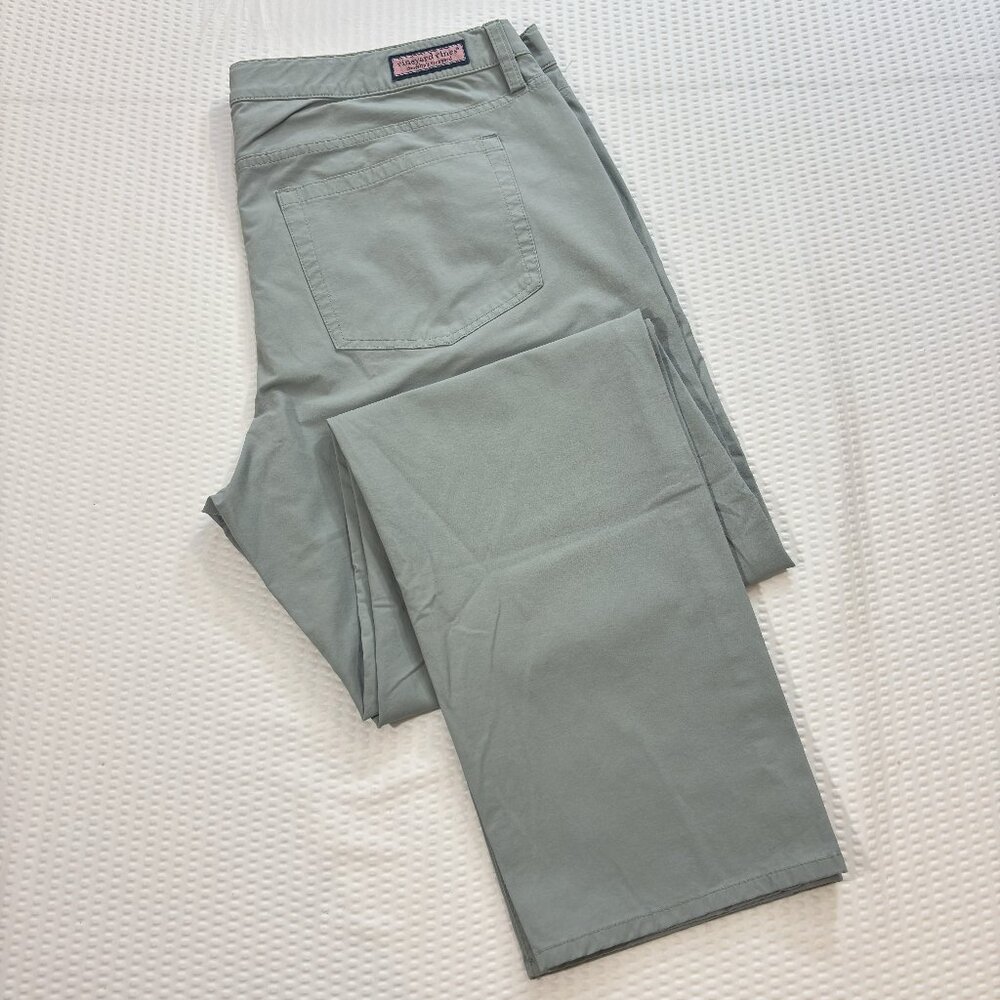 Vineyard Vines “Martha’s Vineyard On-The-Go” Pants – Size 38x32
